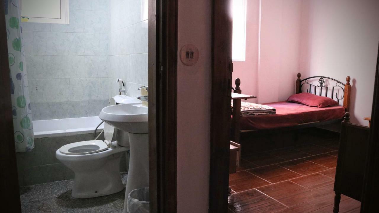 Room 17 Youth Hostel Akaba Kültér fotó